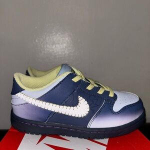 Size 10 toddler Nike